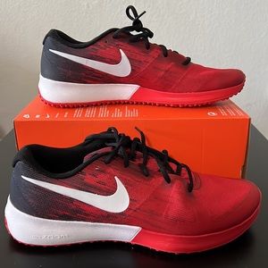 NWOB Nike Red and Black Shoes